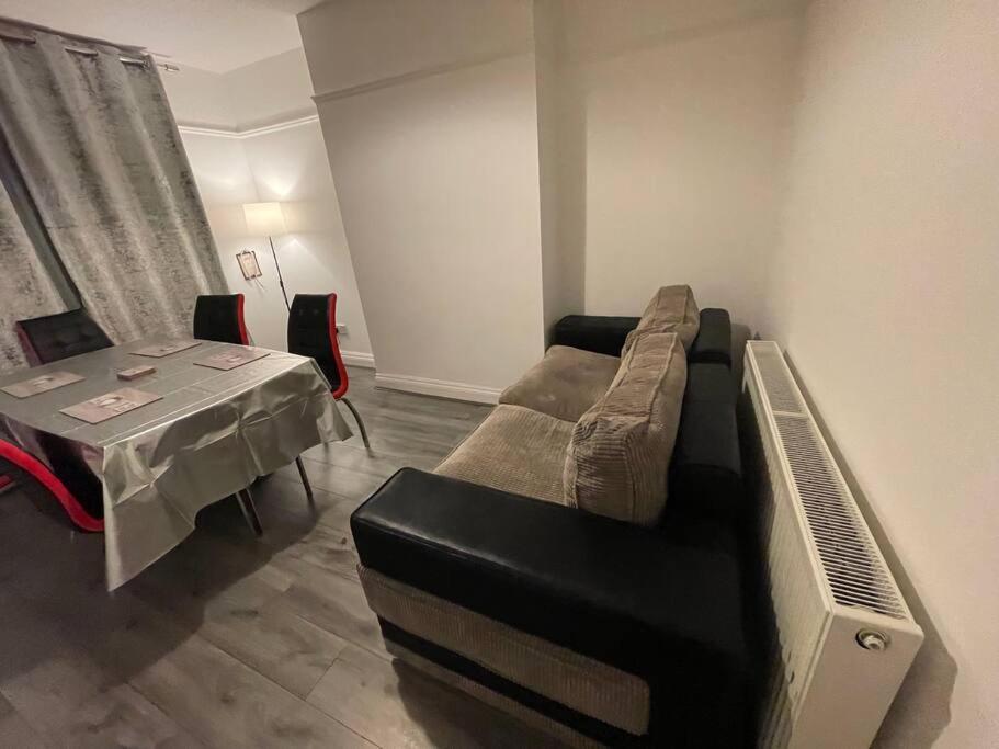 Large Beautiful 3 Bed House In City Of Birmingham Exterior photo