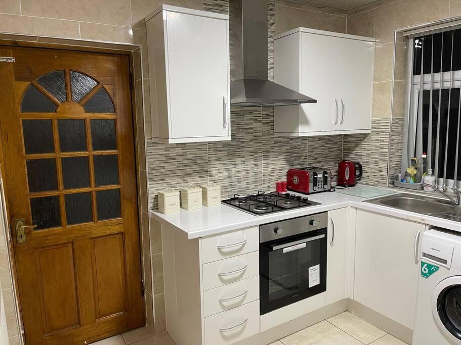 Large Beautiful 3 Bed House In City Of Birmingham Exterior photo